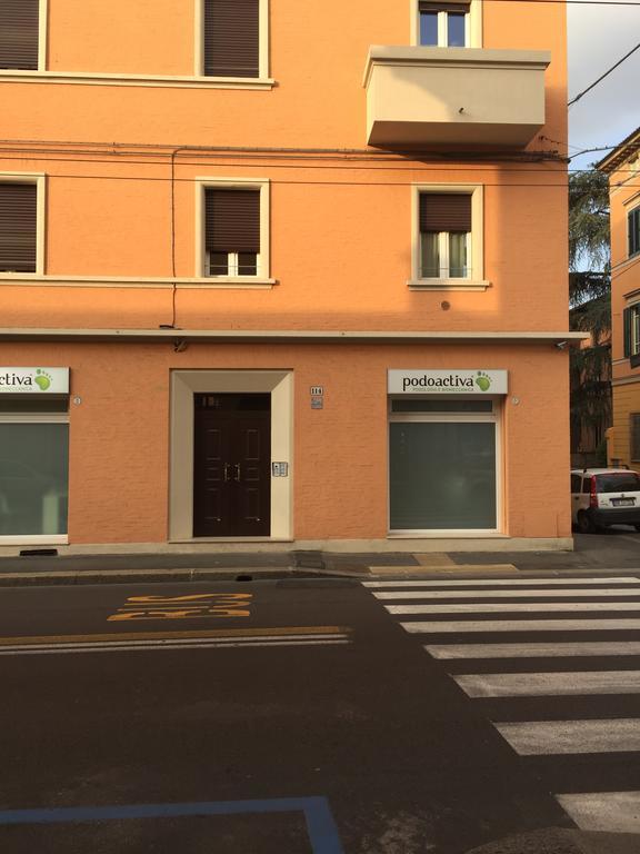 Апартаменты Residenza Sant'Orsola Azzurra Mazzini Болонья Экстерьер фото